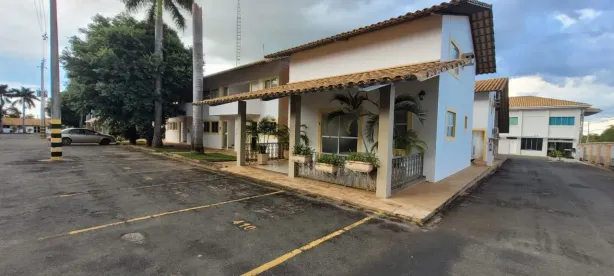 Casa de Condomínio com 3 Quartos à venda, 110m² no Chácara Roma, Caldas Novas