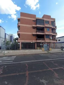 Apartamento com 3 Quartos para alugar, 100m² no Centro, Teresina