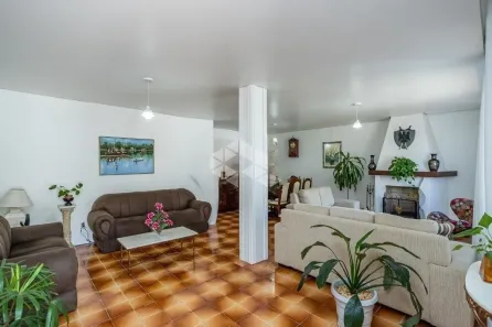 Casa com 3 Quartos à venda, 164m² no Jardim Sabará, Porto Alegre