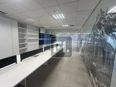 Sala Comercial para alugar, 230m² no Itaim Bibi, São Paulo