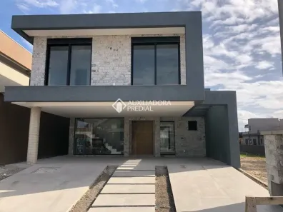 Casa de Condomínio com 3 Quartos à venda, 198m² no Centro, Gravataí