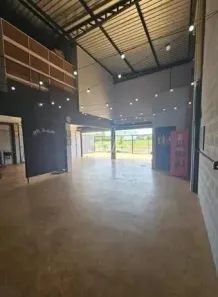 Sala Comercial para alugar, 165m² no Grand Ville, Uberlândia