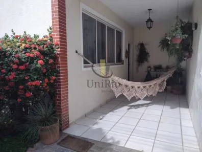 Casa de Condomínio com 3 Quartos à venda, 179m² no Pechincha, Rio de Janeiro