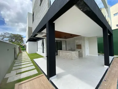 Casa de Condomínio com 4 Quartos à venda, 400m² no Centro, Eusébio