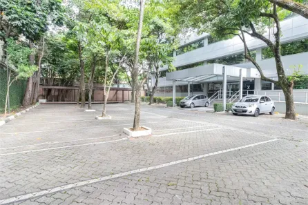 Prédio Comercial para alugar, 4028m² no Jardim Universidade Pinheiros, São Paulo