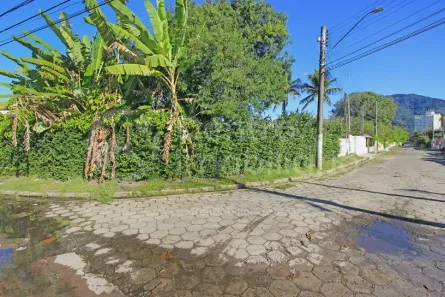 Lote/Terreno à venda, 375m² no Centro, Peruíbe