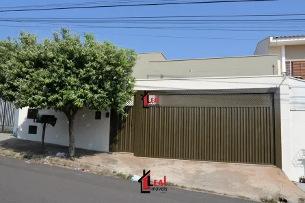 Casa com 3 Quartos à venda, 150m² no Parque Residencial São Lucas, Presidente Prudente