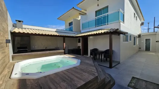Casa com 5 Quartos à venda, 200m² no Praia do Foguete, Cabo Frio