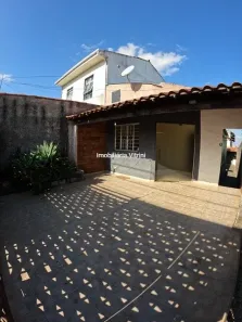 Casa com 2 Quartos à venda, 120m² no Parque Xangri-Lá, Contagem