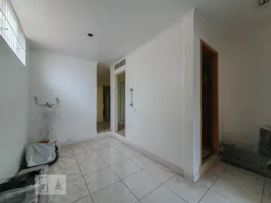 Casa com 7 Quartos à venda, 240m² no Bosque da Saúde, São Paulo