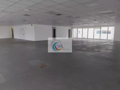 Sala Comercial para alugar, 650m² no Vila Olímpia, São Paulo