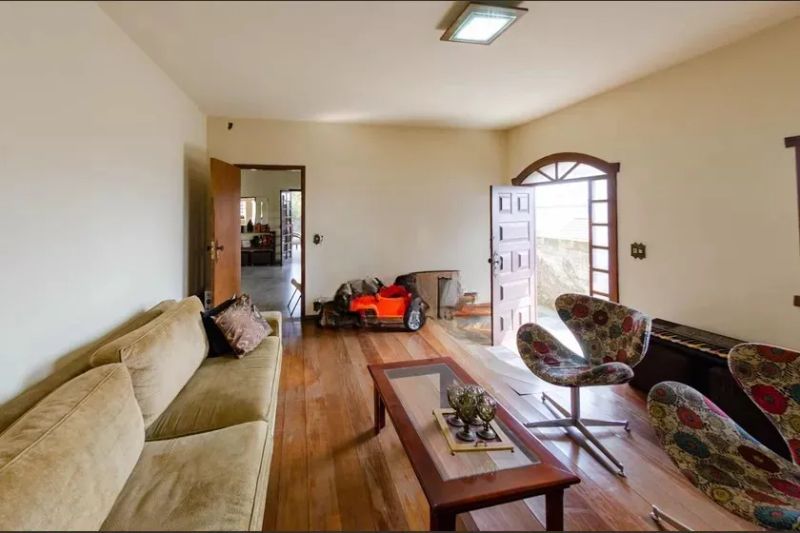 Casa com 5 quartos — Havaí, Belo Horizonte