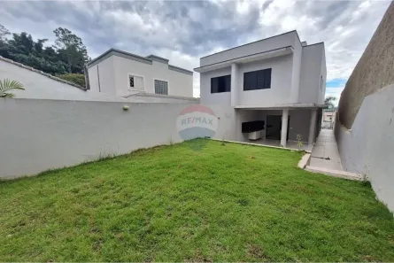 Casa com 3 Quartos para alugar, 120m² no Jardim dos Pinheiros, Atibaia