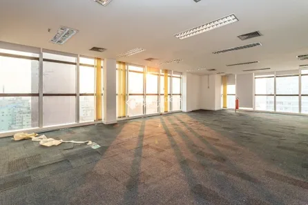 Sala Comercial à venda, 273m² no Centro Histórico, Porto Alegre