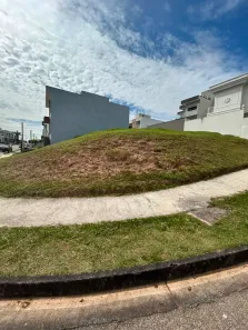Lote/Terreno à venda, 300m² no Jardim Ermida I, Jundiaí