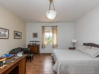 Casa com 3 Quartos à venda, 379m² no Pacaembu, São Paulo