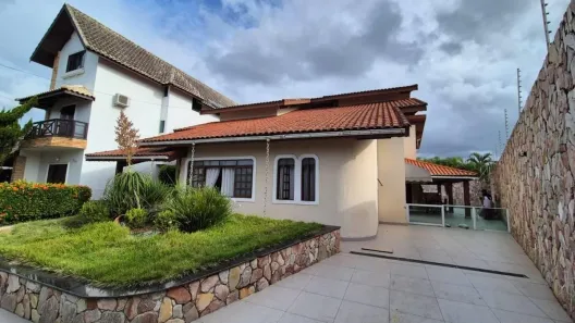 Casa com 6 Quartos à venda, 385m² no Gaivota (Interior), Itanhaém