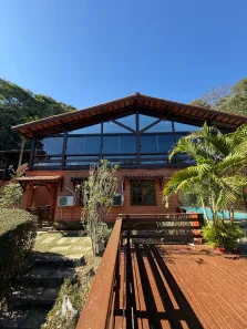 Casa de Condomínio com 3 Quartos à venda, 550m² no Itaipava, Petrópolis