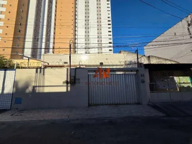 Casa com 4 Quartos à venda, 165m² no Centro, Fortaleza