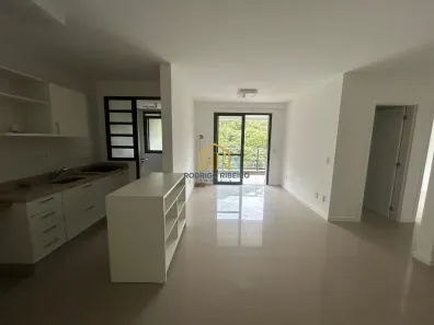 Apartamento com 2 Quartos à venda, 70m² no Itacorubi, Florianópolis