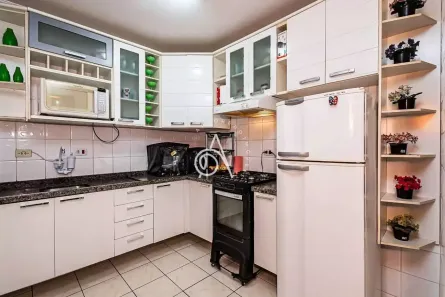 Apartamento com 2 Quartos à venda, 53m² no Capão Raso, Curitiba