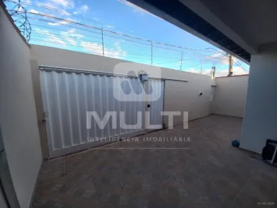 Casa com 3 Quartos para alugar, 150m² no Jardim Patrícia, Uberlândia