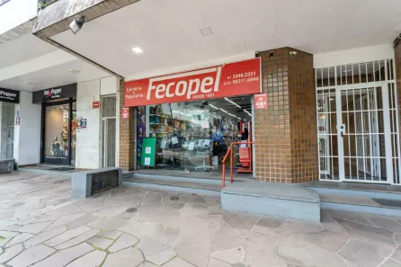 Ponto Comercial para alugar, 237m² no Floresta, Porto Alegre