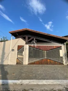 Casa com 3 Quartos à venda, 147m² no Cidade Jardim, Jacareí
