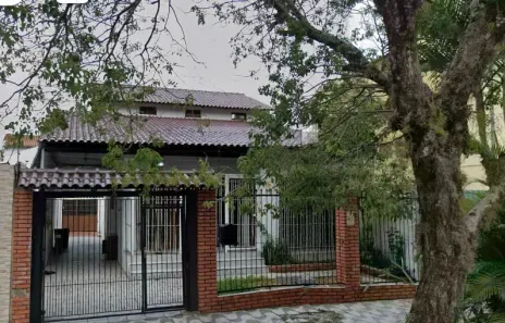 Casa com 4 Quartos para alugar, 300m² no Partenon, Porto Alegre