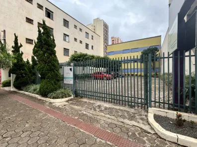 Sala Comercial com 2 Quartos para alugar, 130m² no Centro, Londrina
