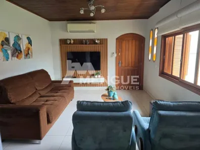 Casa com 3 Quartos à venda, 145m² no Sarandi, Porto Alegre