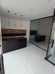 Casa de Condomínio com 3 Quartos para alugar, 165m² no Ponta Negra, Manaus