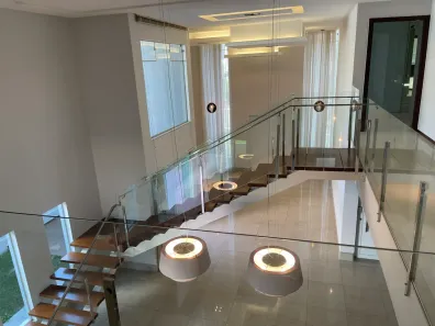 Casa de Condomínio com 5 Quartos à venda, 330m² no Jardins Milão, Goiânia