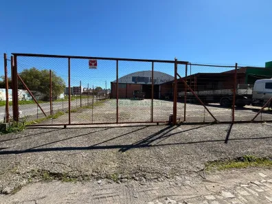 Galpão/Depósito/Armazém para alugar, 1400m² no Pio X, Caxias do Sul