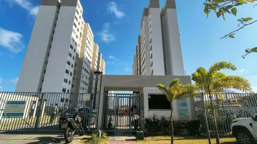 Apartamento com 2 Quartos para alugar, 39m² no Itaperi, Fortaleza