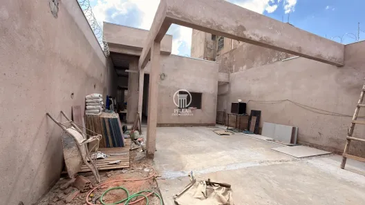 Casa com 3 Quartos à venda, 150m² no Alto Floresta, Montes Claros