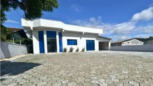 Galpão/Depósito/Armazém para venda ou aluguel, 327m² no Salto do Norte, Blumenau