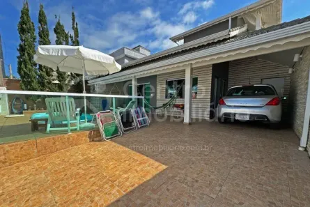 Casa com 6 Quartos à venda, 253m² no Balneario Flórida, Peruíbe