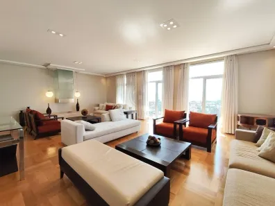 Apartamento com 4 Quartos para alugar, 245m² no Vila Oliveira, Mogi das Cruzes