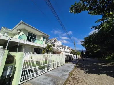 Casa com 4 Quartos à venda, 192m² no Itacorubi, Florianópolis