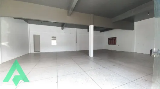 Sala Comercial para alugar, 100m² no Itoupava Central, Blumenau