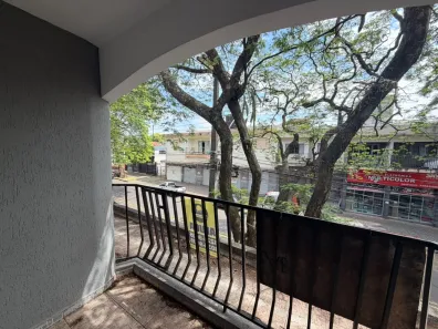 Apartamento com 3 Quartos para alugar, 80m² no Vila Morangueira, Maringá