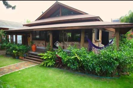 Casa de Condomínio com 4 Quartos à venda, 138m² no , Garopaba