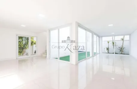 Casa de Condomínio com 4 Quartos à venda, 365m² no Jardim Petrópolis, São Paulo