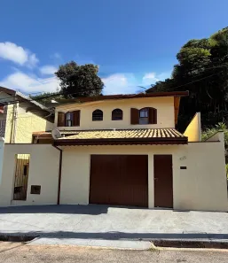 Casa com 3 Quartos para venda ou aluguel, 217m² no Vila Olímpia, Campo Limpo Paulista