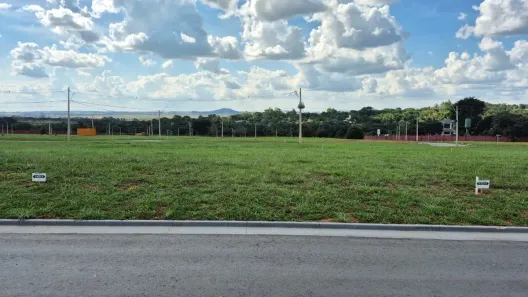 Lote/Terreno à venda, 285m² no Vila Pedroso, Goiânia