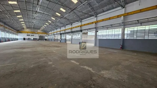Galpão/Depósito/Armazém para venda ou aluguel, 3762m² no Campanário, Diadema