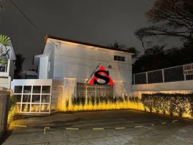 Sobrado com 4 Quartos para alugar, 600m² no Jardim América, São Paulo