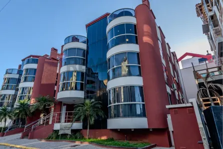 Cobertura com 3 Quartos à venda, 215m² no Bombas, Bombinhas
