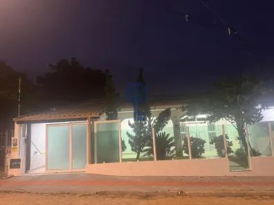 Casa com 3 Quartos para alugar, 200m² no Trindade, Florianópolis